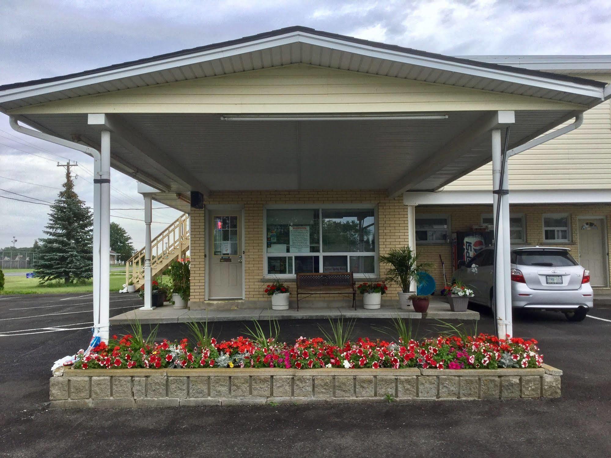 Milan Garden Inn Thorold Exterior photo